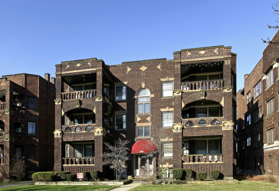 A historical apartment building in Cleveland Heights, OH