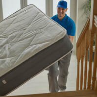 Mover Carrying Mattress